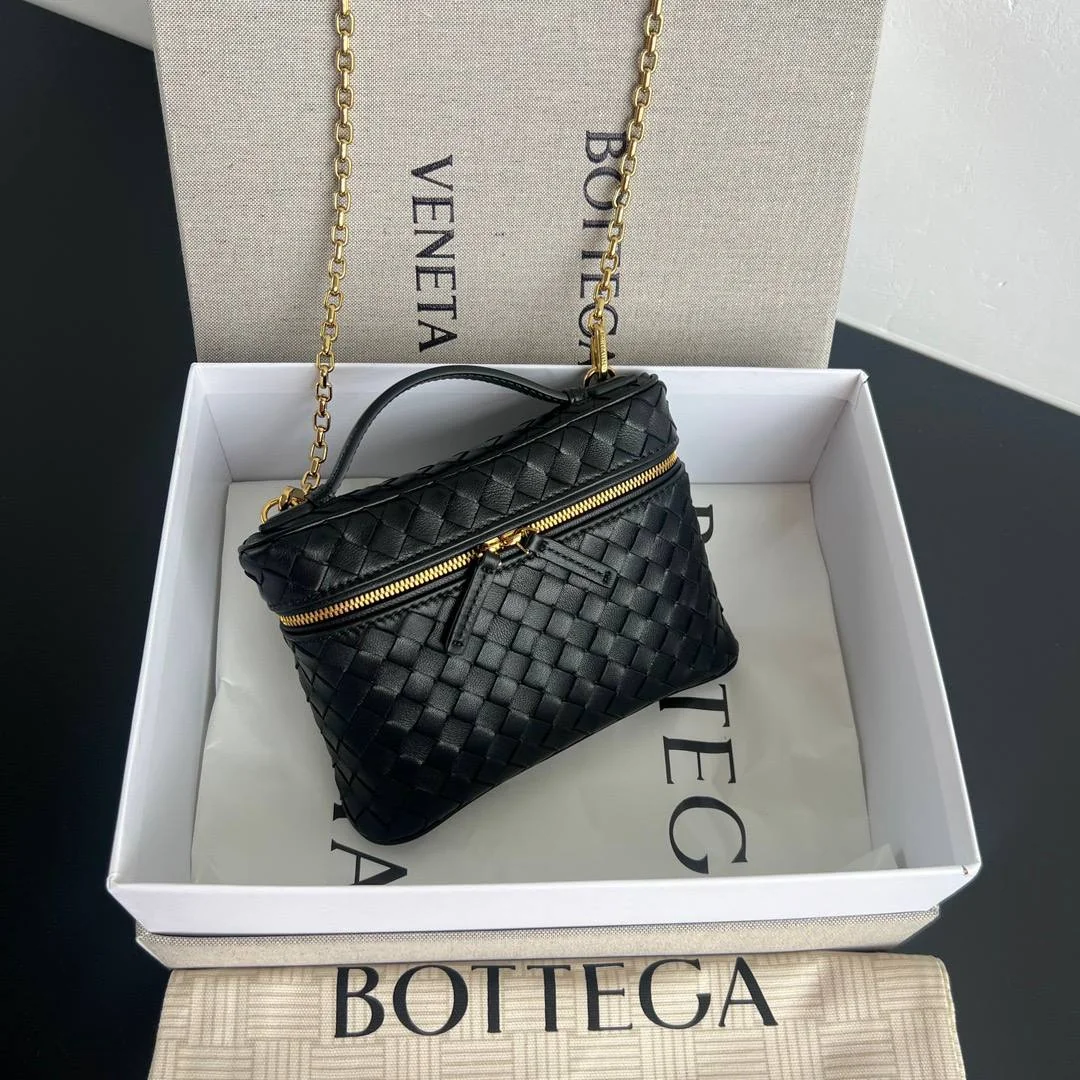 Жіноча сумка - Bottega